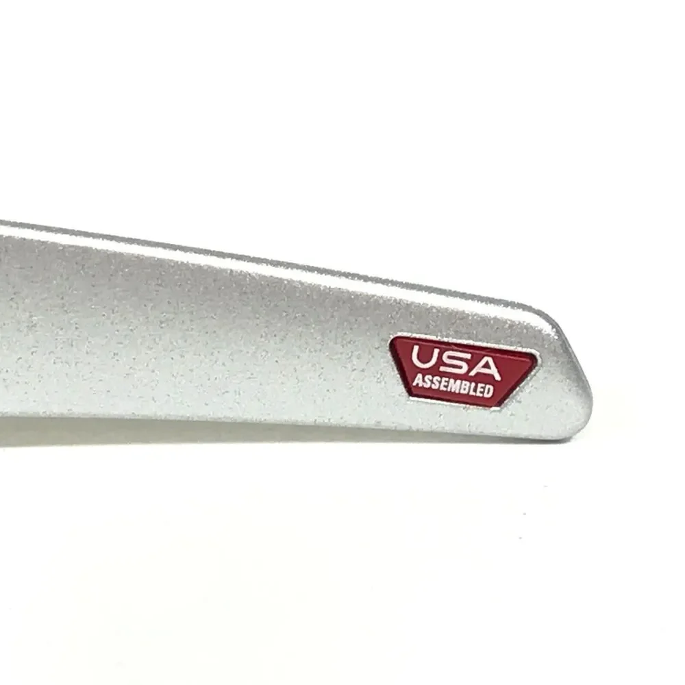 Oakley Sunglasses Gascan OO9014-C160 Metallic X-Silver Black Prizm Polarized - Picture 12 of 12